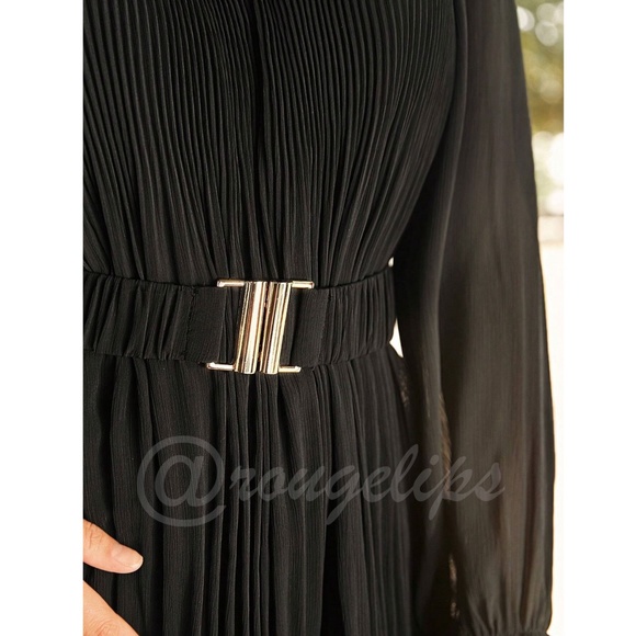 Black Boho Mini Pleated Dress Belted, Elastic, Long Sleeve - Picture 6 of 13